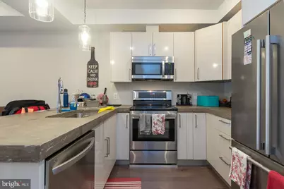 938 New Market Street #204, Philadelphia, PA 19123 - Photo 3
