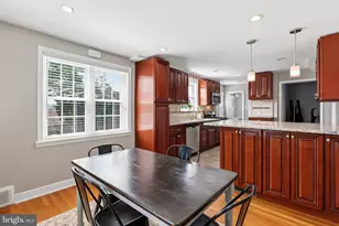 461 Summit Ave, Philadelphia, PA 19128 - Photo 9