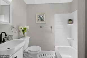 1350 Kimberly Dr, Philadelphia, PA 19151 - Photo 25