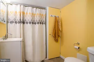542 Dupont St, Philadelphia, PA 19128 - Photo 25