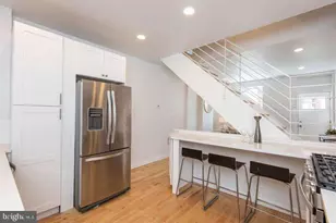 1815 Waterloo St, Philadelphia, PA 19122 - Photo 9
