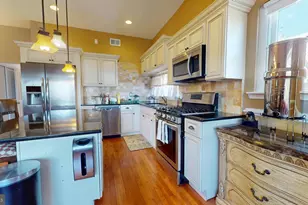 8902 Blue Grass Rd, Philadelphia, PA 19152 - Photo 5