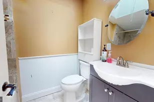 8902 Blue Grass Rd, Philadelphia, PA 19152 - Photo 9