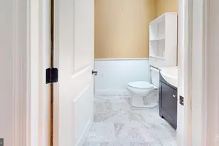 8902 Blue Grass Rd, Philadelphia, PA 19152 - Photo 19