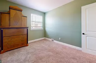 8902 Blue Grass Rd, Philadelphia, PA 19152 - Photo 21