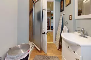 8902 Blue Grass Rd, Philadelphia, PA 19152 - Photo 15