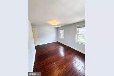 150 E Hartwell Lane, Philadelphia, PA 19118 - Photo 17