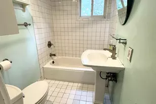 150 E Hartwell Ln, Philadelphia, PA 19118 - Photo 19