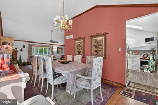 1127 Hower Ln, Philadelphia, PA 19115 - Photo 15