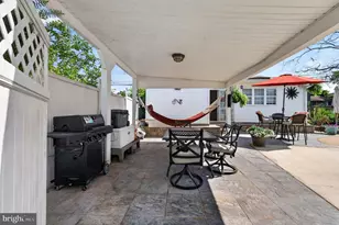1127 Hower Ln, Philadelphia, PA 19115 - Photo 23