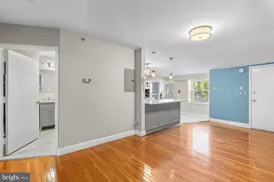 303 S 11th St, Philadelphia, PA 19107 - Photo 5