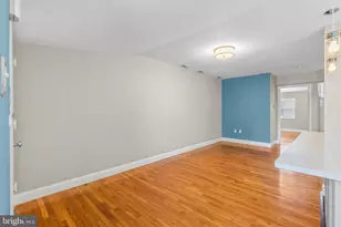303 S 11th St, Philadelphia, PA 19107 - Photo 3