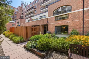 200 Lombard St, Philadelphia, PA 19147 - Photo 3