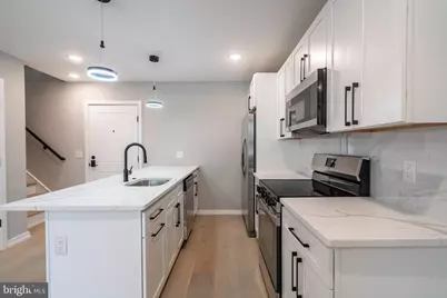 719 Dickinson Street #2G, Philadelphia, PA 19147 - Photo 3