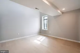 719 Dickinson St, Philadelphia, PA 19147 - Photo 15