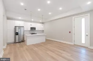 52 W Washington Ln, Philadelphia, PA 19144 - Photo 5