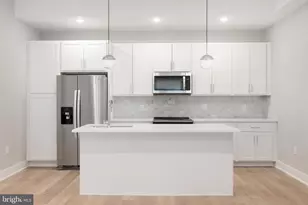 52 W Washington Ln, Philadelphia, PA 19144 - Photo 7