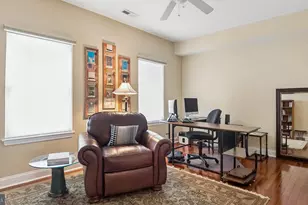718 S 19th St, Philadelphia, PA 19146 - Photo 13