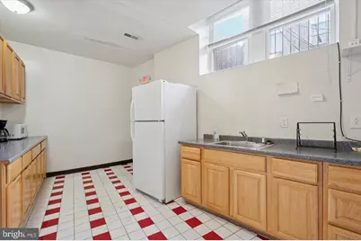 1444 Point Breeze Avenue, Philadelphia, PA 19146 - Photo 5