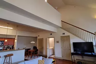 1 Academy Cir, Philadelphia, PA 19146 - Photo 5