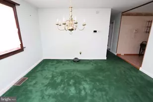 15234 Bernita Dr, Philadelphia, PA 19116 - Photo 9