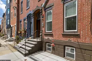 856 N 19th St, Philadelphia, PA 19130 - Photo 17