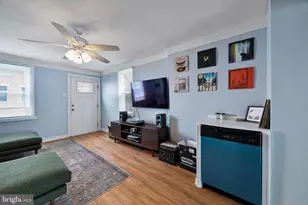 1130 Crease St, Philadelphia, PA 19125 - Photo 7