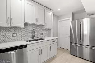 6000 Newtown Ave, Philadelphia, PA 19111 - Photo 13