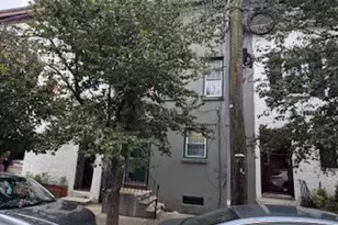 2404 Aspen St, Philadelphia, PA 19130 - Photo 11