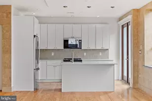 1335 Pine St, Philadelphia, PA 19107 - Photo 7