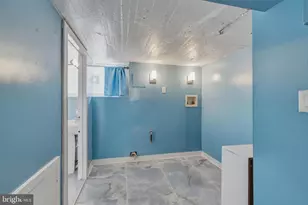 1653 W Mentor St, Philadelphia, PA 19141 - Photo 25