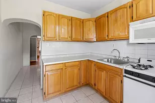 2530 E Dauphin St, Philadelphia, PA 19125 - Photo 7
