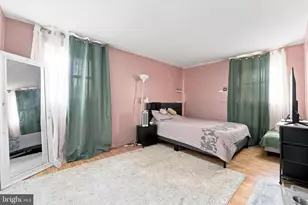 498 Avon St, Philadelphia, PA 19116 - Photo 17
