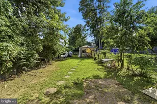 498 Avon St, Philadelphia, PA 19116 - Photo 25