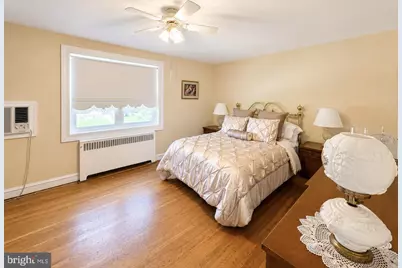 2928 Glenview Street, Philadelphia, PA 19149 - Photo 11