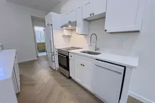 1934 Green St, Philadelphia, PA 19130 - Photo 7