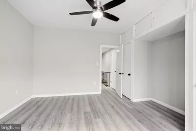 2105 S Woodstock Street, Philadelphia, PA 19145 - Photo 17