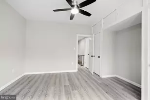 2105 S Woodstock St, Philadelphia, PA 19145 - Photo 17