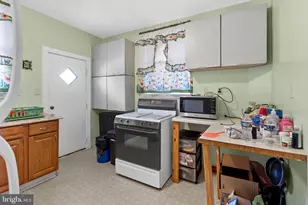 221 Widener St, Philadelphia, PA 19120 - Photo 9