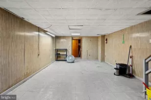221 Widener St, Philadelphia, PA 19120 - Photo 23