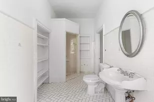 348 Green Ln, Philadelphia, PA 19128 - Photo 43