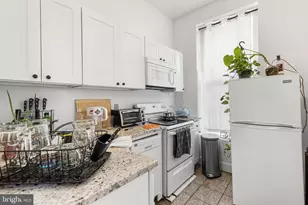 348 Green Ln, Philadelphia, PA 19128 - Photo 27