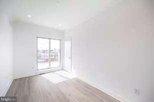 2137 Cross St, Philadelphia, PA 19146 - Photo 29