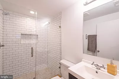 2137 Cross Street, Philadelphia, PA 19146 - Photo 3