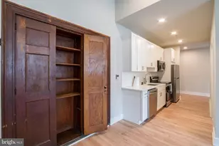 1300 S 19th St, Philadelphia, PA 19146 - Photo 7