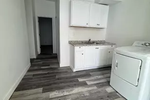 4133 Pennsgrove St, Philadelphia, PA 19104 - Photo 9
