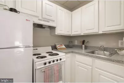201 S 13th Street #1109, Philadelphia, PA 19107 - Photo 1