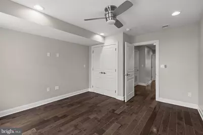 2129 Tasker Street, Philadelphia, PA 19145 - Photo 21