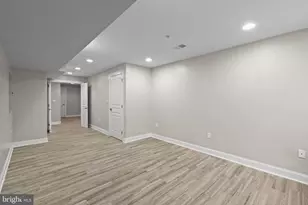 2129 Tasker St, Philadelphia, PA 19145 - Photo 49