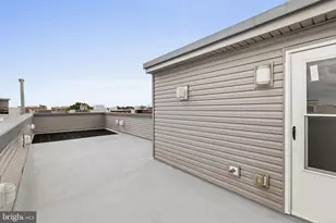 2129 Tasker St, Philadelphia, PA 19145 - Photo 41